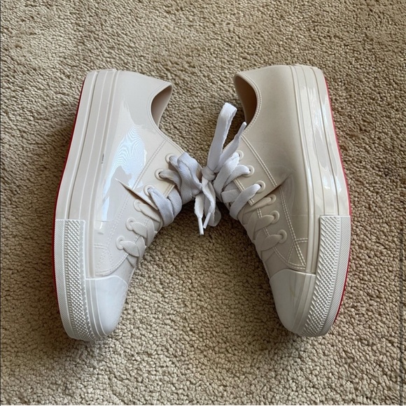 Red Bottom Melissa Jelly Sneakers - Picture 3 of 3